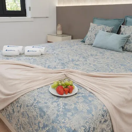 Apartman Host Wise - Bright & Contemporary Flat - Ace Location Porto