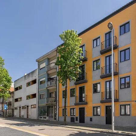 Apartamento Host Wise - Bright & Contemporary Flat - Ace Location