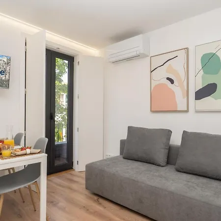 Apartamento Host Wise - Bright & Contemporary Flat - Ace Location
