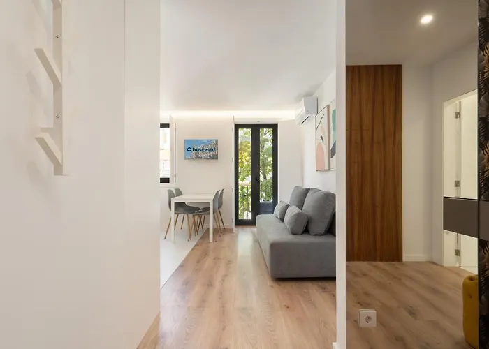 Apartman Host Wise - Bright & Contemporary Flat - Ace Location Porto