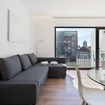 Host Wise - Bright & Contemporary Flat - Ace Location 波尔图