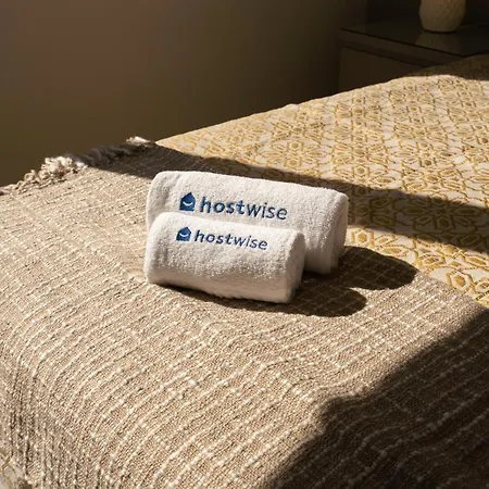 Apartment Host Wise - Bright & Contemporary Flat - Ace Location *