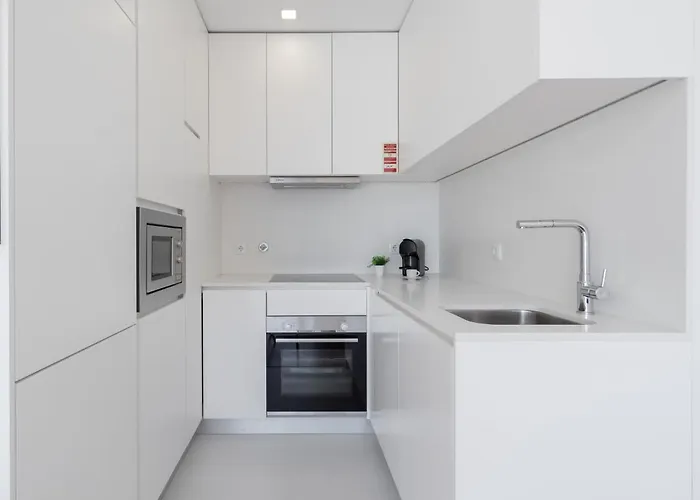 Host Wise - Bright & Contemporary Flat - Ace Location Appartement