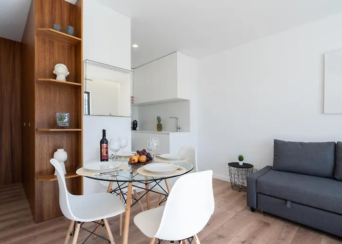 アパート Host Wise - Bright & Contemporary Flat - Ace Location