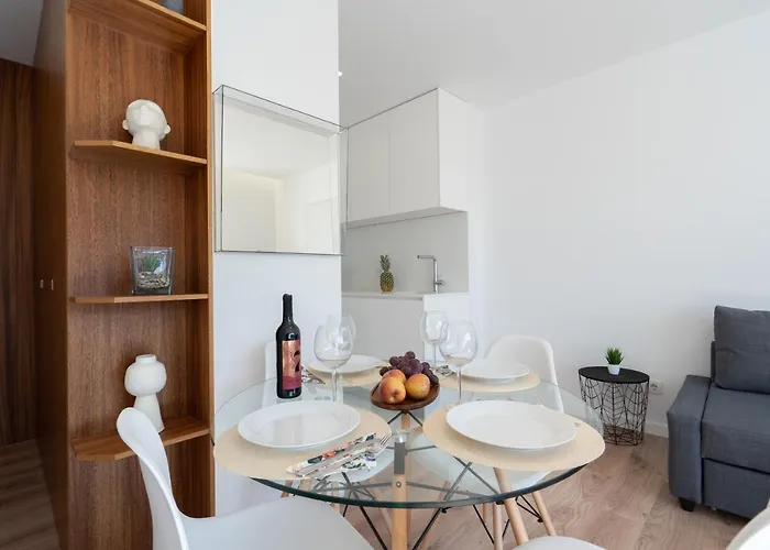 Appartement Host Wise - Bright & Contemporary Flat - Ace Location Porto