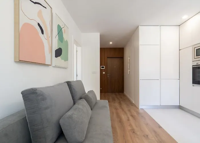 Host Wise - Bright & Contemporary Flat - Ace Location Appartement *