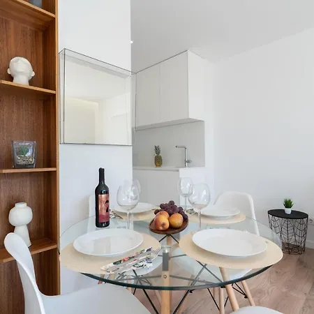 Appartement Host Wise - Bright & Contemporary Flat - Ace Location Oporto